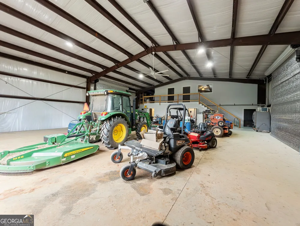 4896 Barnett Shoals RD Athens, GA 30605