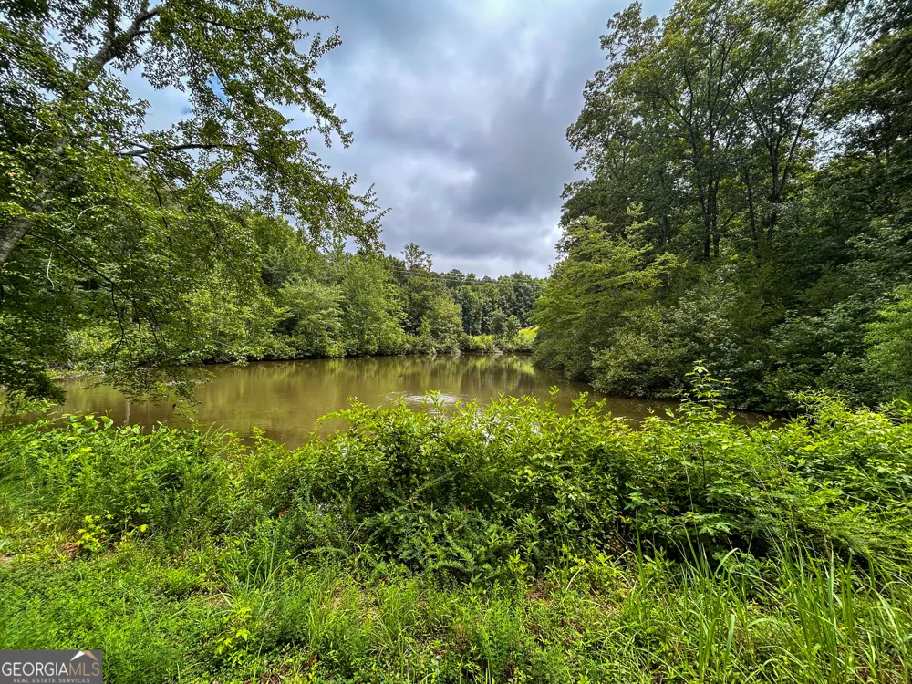 4896 Barnett Shoals RD Athens, GA 30605
