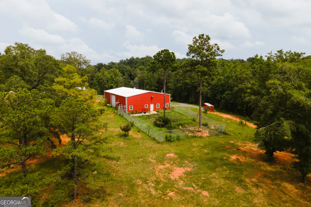 4896 Barnett Shoals RD Athens, GA 30605