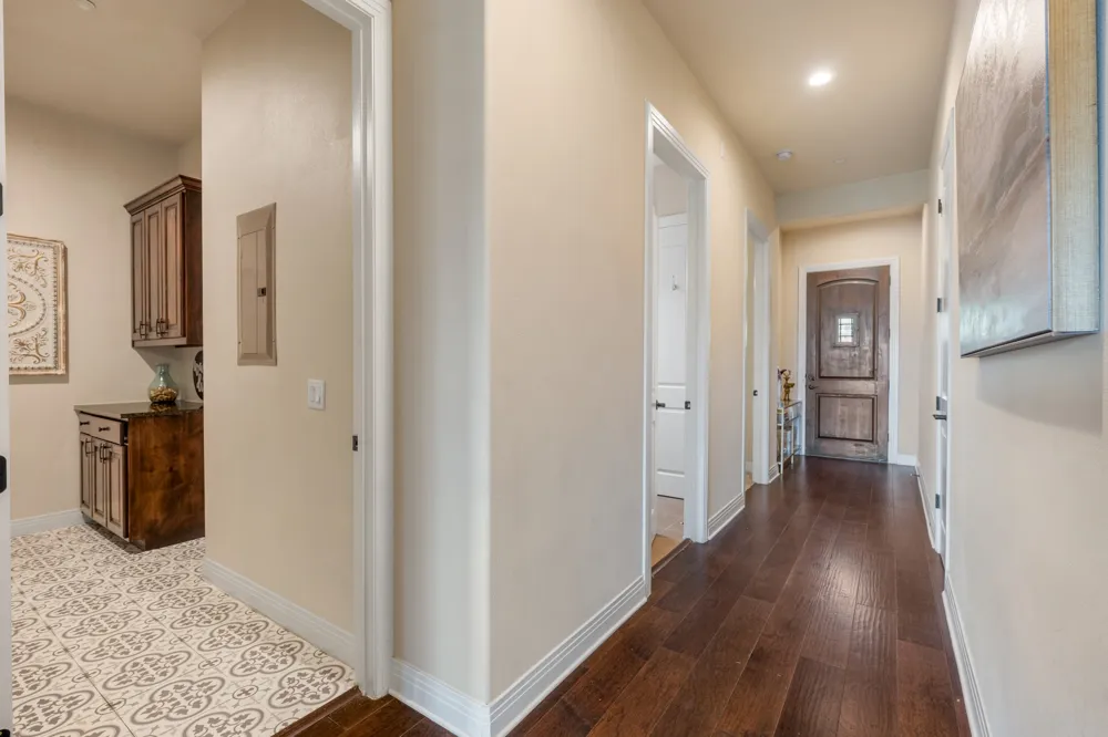 2601 Quinlan Park Road #508 Austin, TX 78732