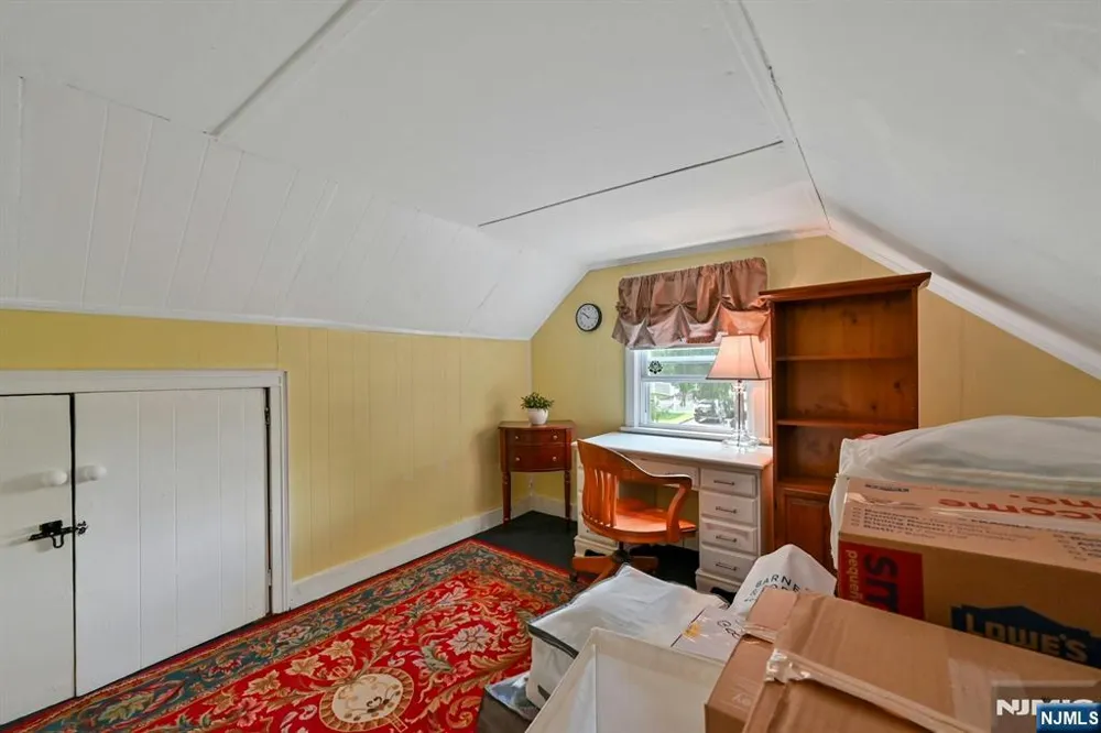 10 Knickerbocker Road Demarest, NJ 07627