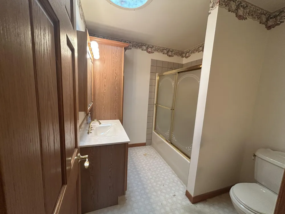 7223 15 1/2 Mile Road Marshall, MI 49068