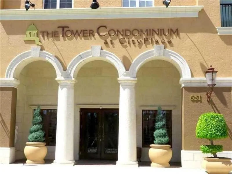 651 OKEECHOBEE BOULEVARD #801 West Palm Beach, FL 33401