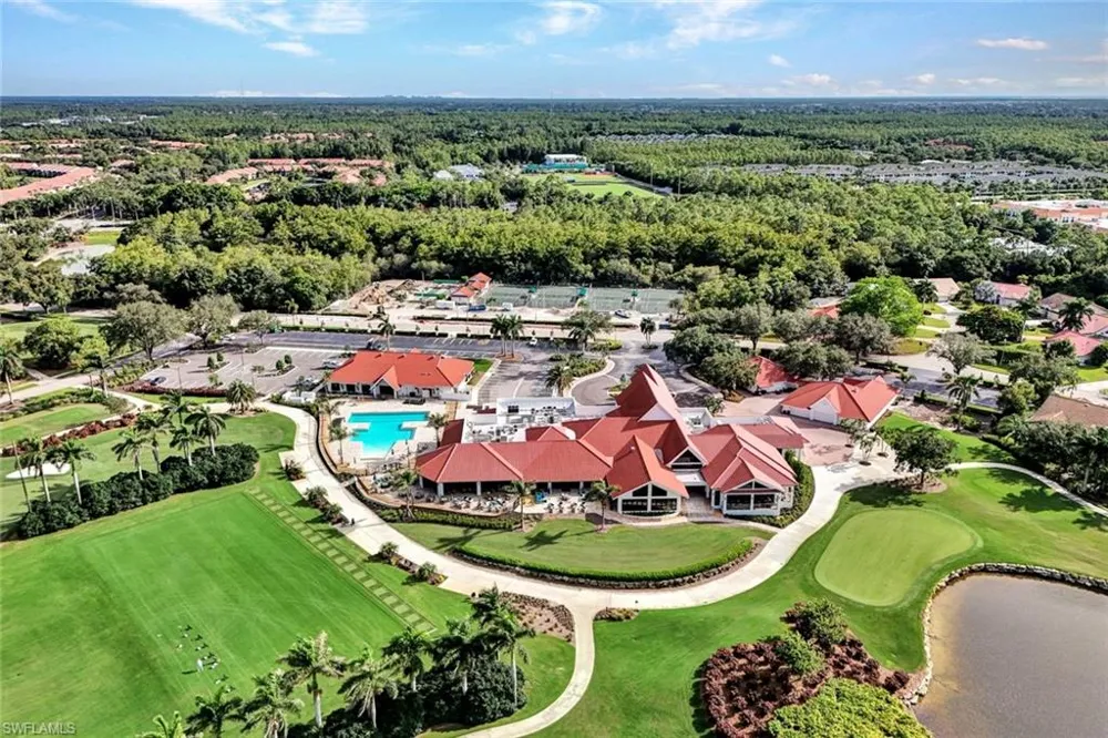 7360 Glenmoor Lane #4301 Naples, FL 34104