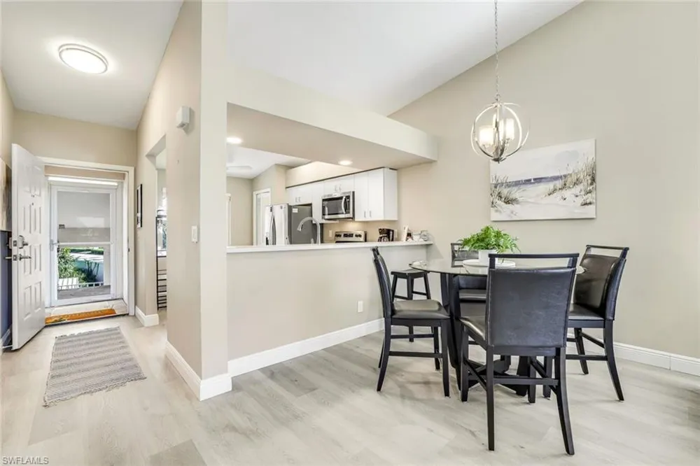 7360 Glenmoor Lane #4301 Naples, FL 34104