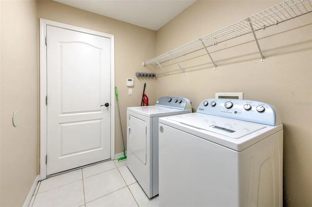 3945 HAMPTON HILLS DRIVE Lakeland, FL 33810