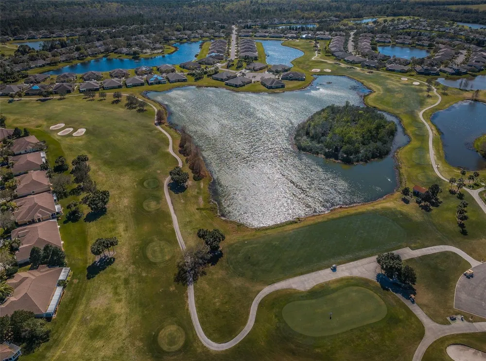 1910 SIFIELD GREENS WAY #52 Sun City Center, FL 33573