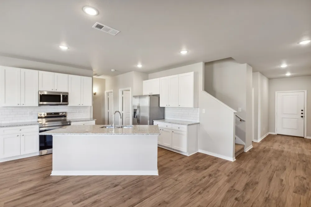 712 Taliaferro Springtown, TX 76082