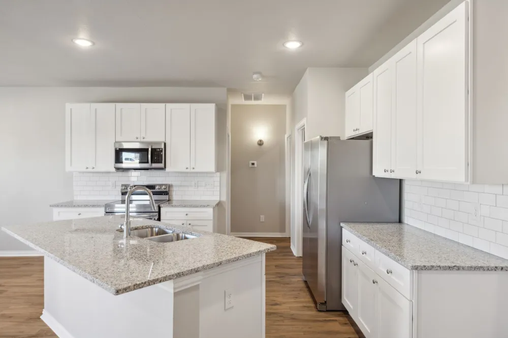 712 Taliaferro Springtown, TX 76082