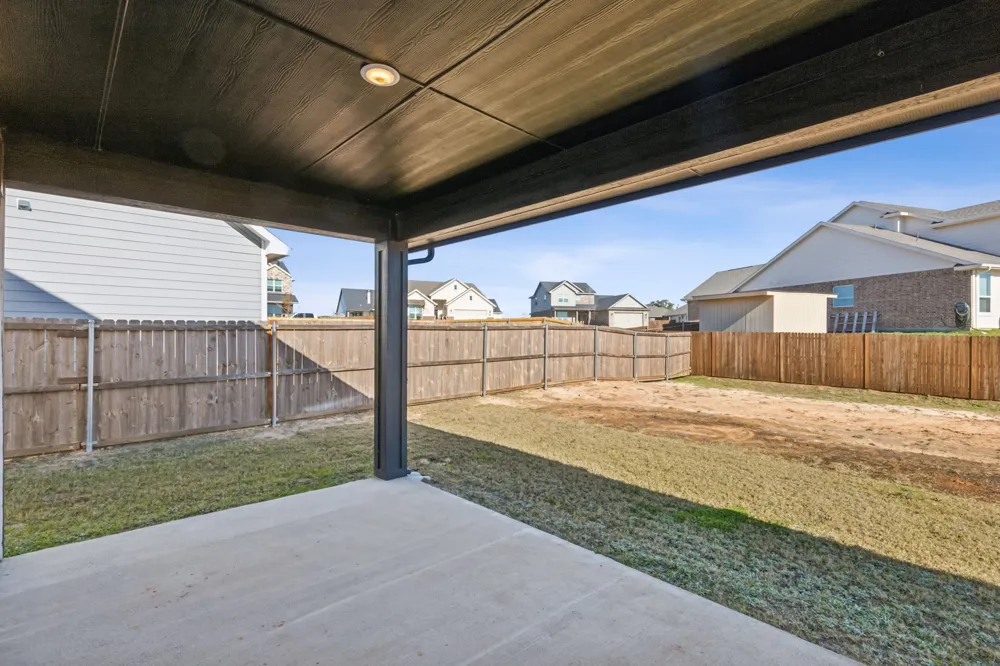 712 Taliaferro Springtown, TX 76082