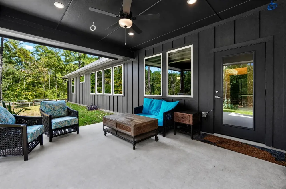 15741 Forest Grove Drive Willis, TX 77378