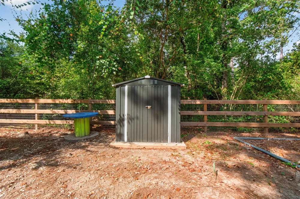 15741 Forest Grove Drive Willis, TX 77378
