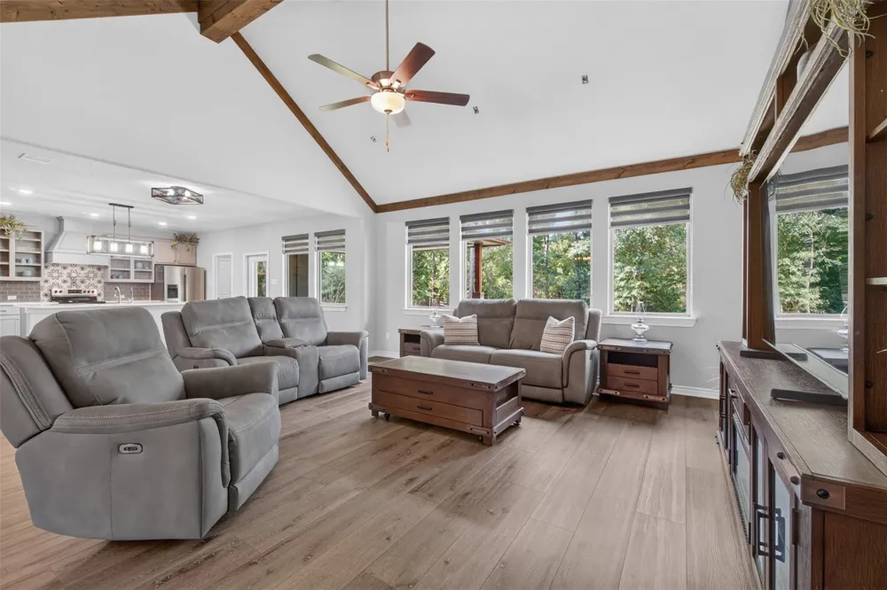 15741 Forest Grove Drive Willis, TX 77378