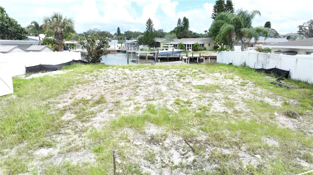 303 MORNINGSIDE DRIVE Palm Harbor, FL 34683