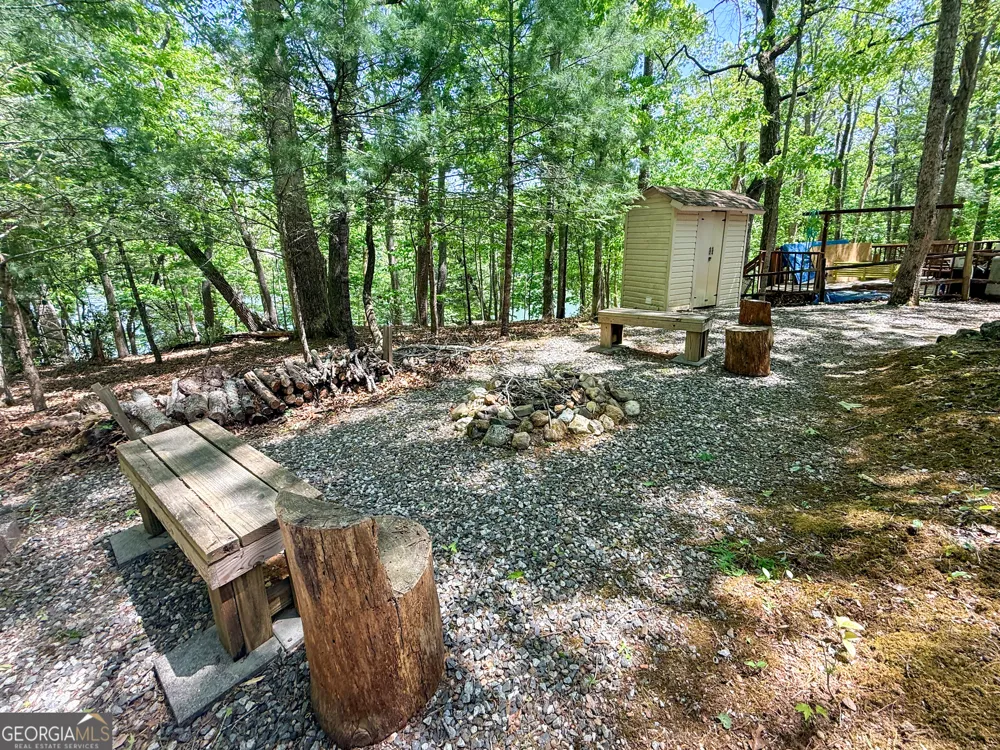 51 Mountain Park BLVD Cleveland, GA 30528