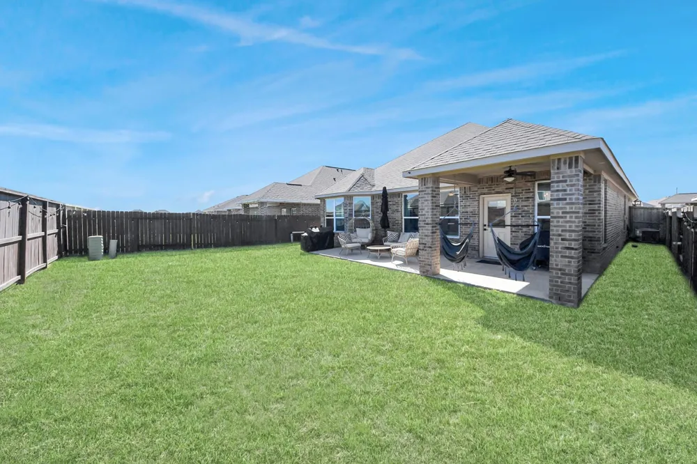 30114 Cascading Brook Way Brookshire, TX 77423