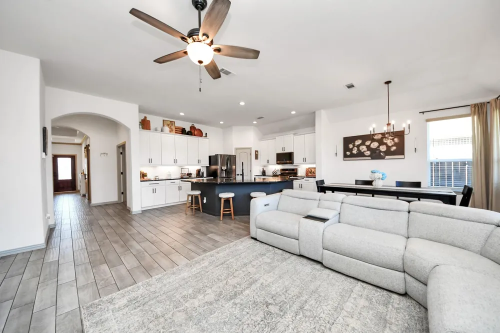 30114 Cascading Brook Way Brookshire, TX 77423