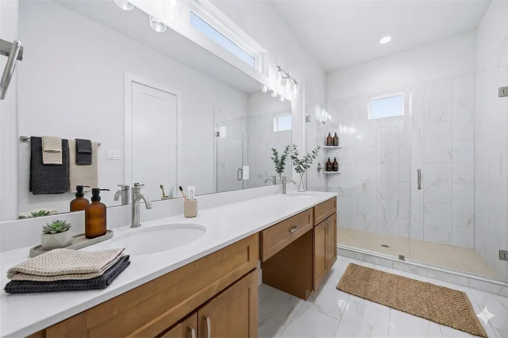 6109 De Campo Street Houston, TX 77091