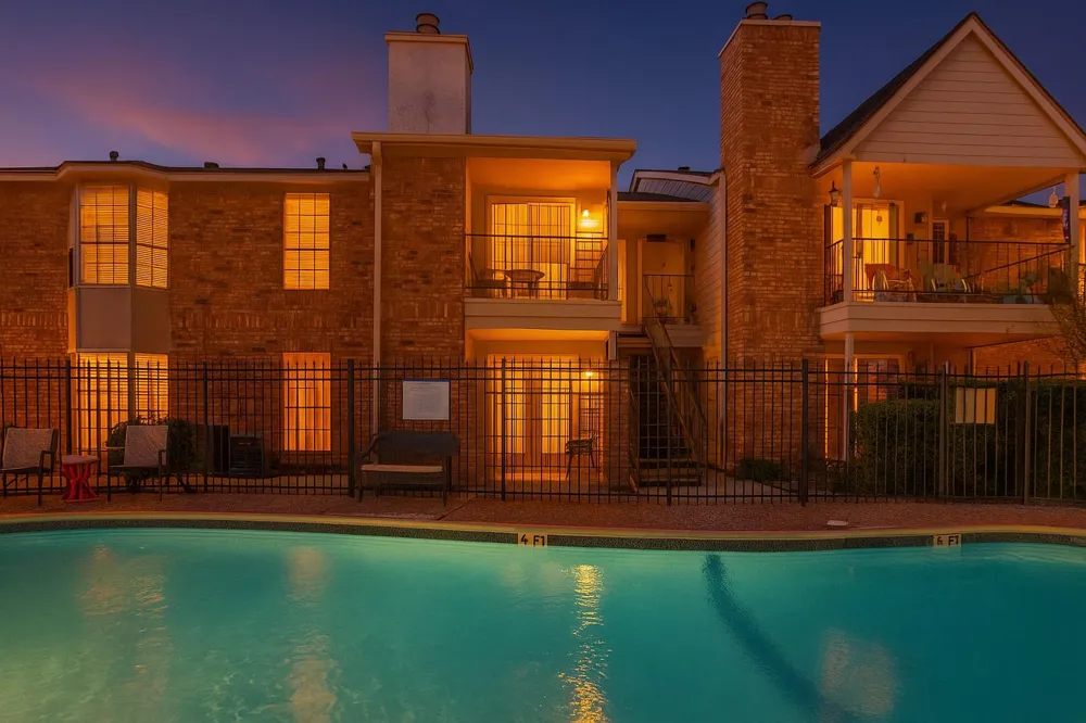 3770 Lovers Wood Lane #610 Houston, TX 77014