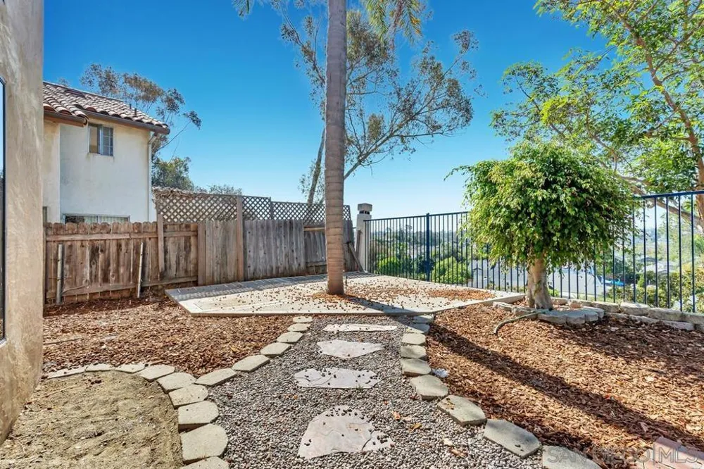 1861 Avenida Segovia Oceanside, CA 92056