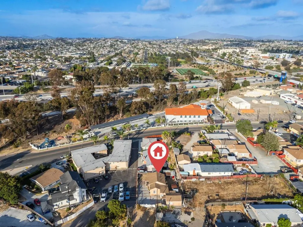 140 Palm Ave National City, CA 91950