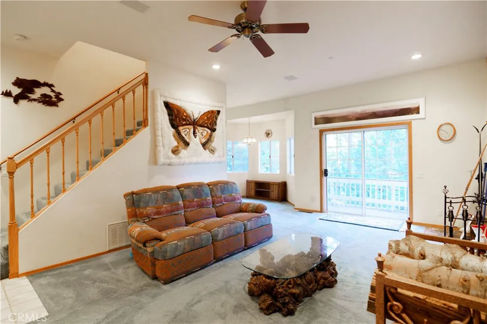 27381 Cottonwood Lane Lake Arrowhead, CA 92317