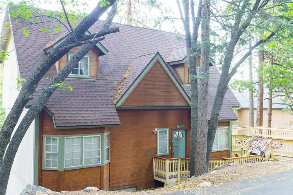 27381 Cottonwood Lane Lake Arrowhead, CA 92317