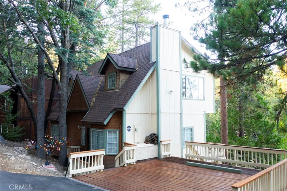 27381 Cottonwood Lane Lake Arrowhead, CA 92317