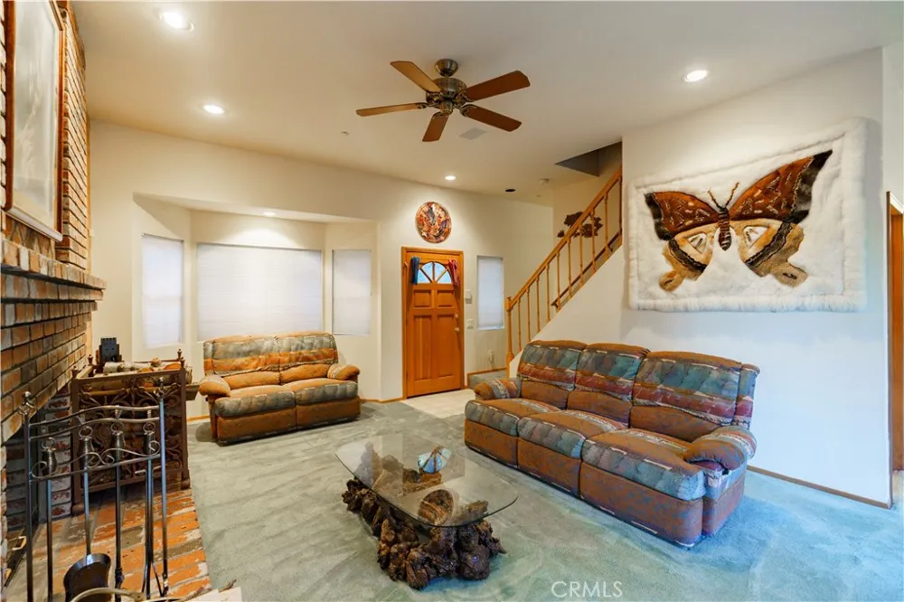 27381 Cottonwood Lane Lake Arrowhead, CA 92317