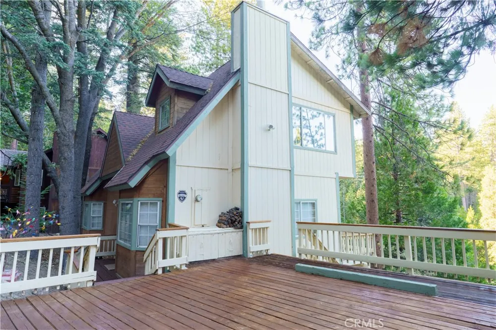 27381 Cottonwood Lane Lake Arrowhead, CA 92317