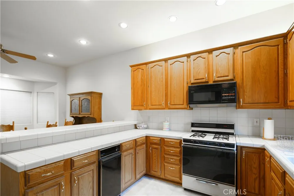 27381 Cottonwood Lane Lake Arrowhead, CA 92317