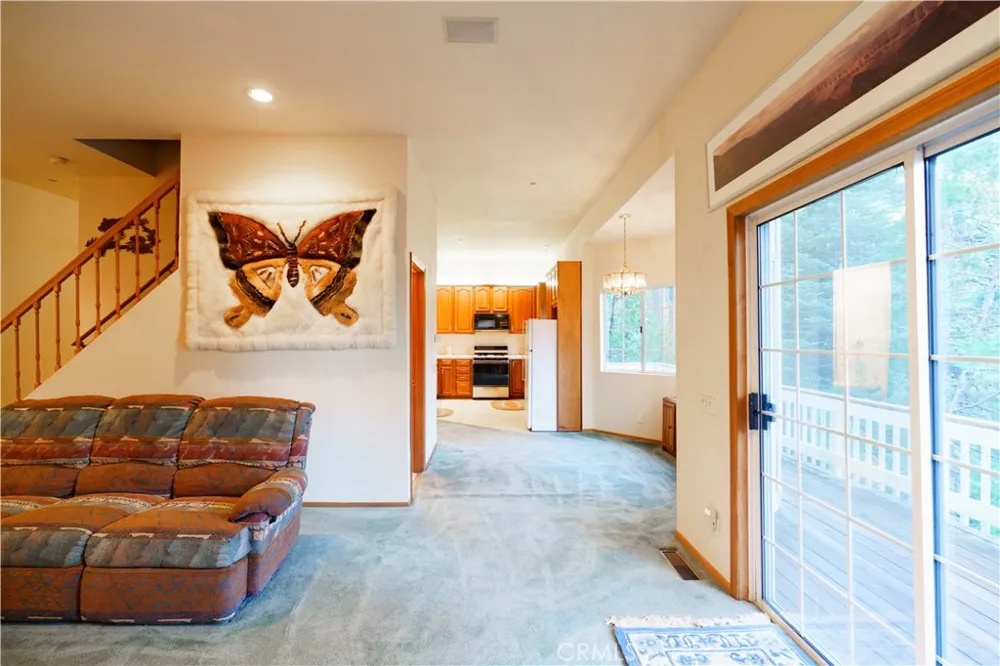 27381 Cottonwood Lane Lake Arrowhead, CA 92317