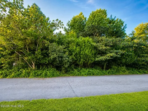 114 Cherrybark Drive