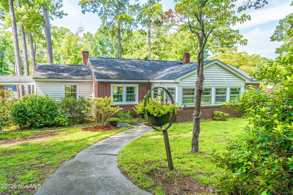 113 Woodland Road Rockingham, NC 28379