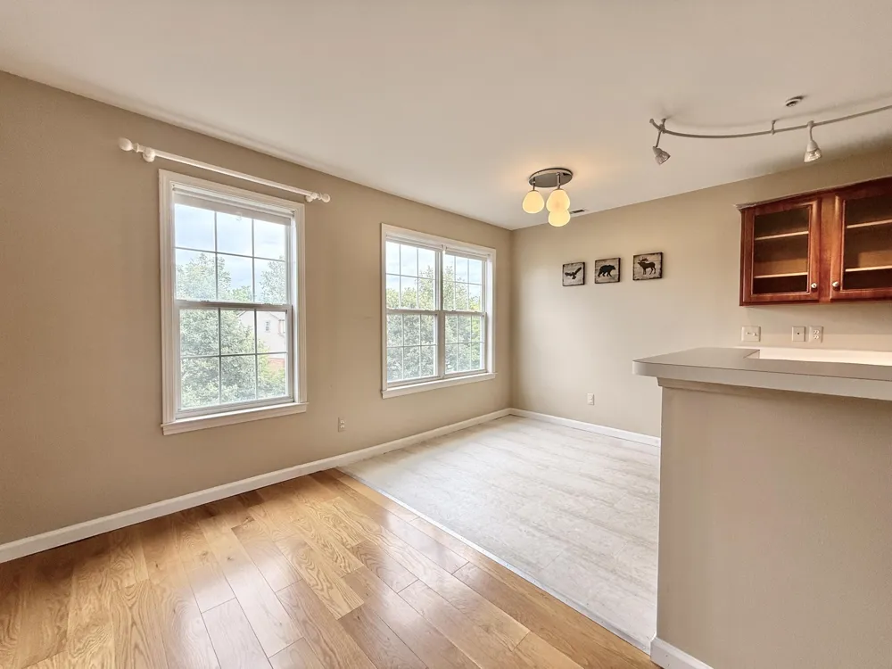 2737 Barclay Way Ann Arbor, MI 48105