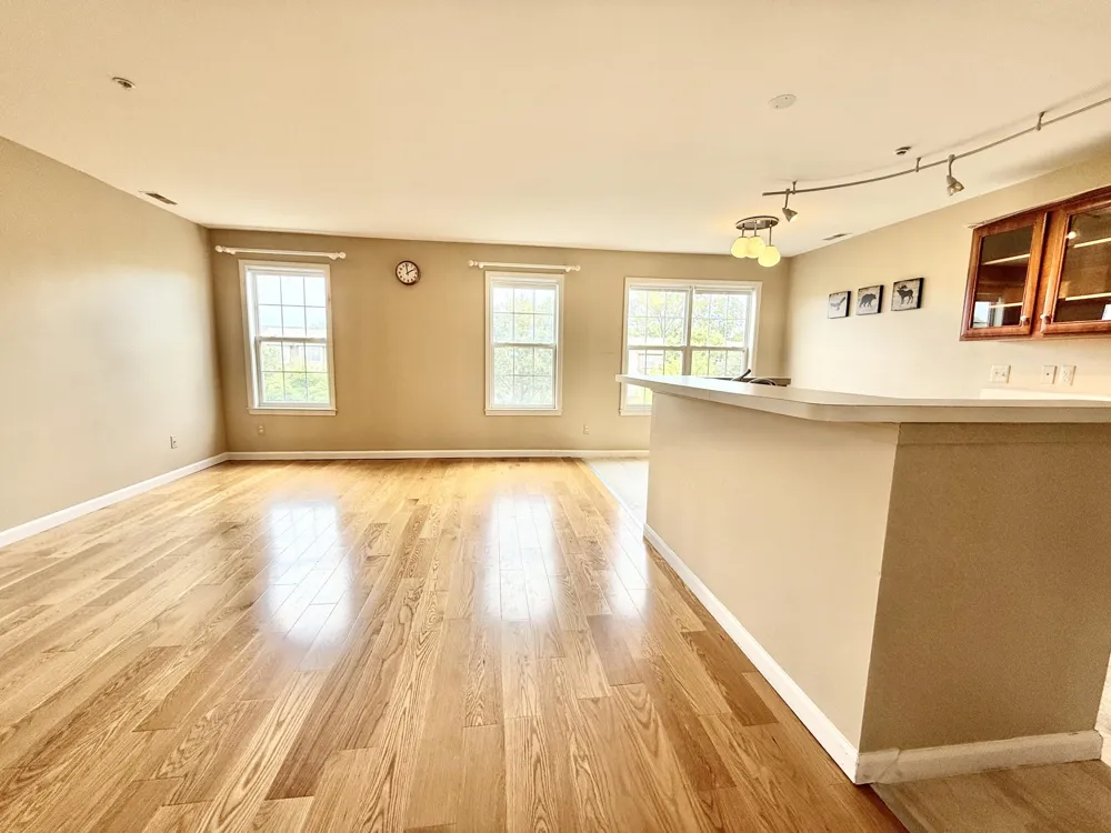 2737 Barclay Way Ann Arbor, MI 48105