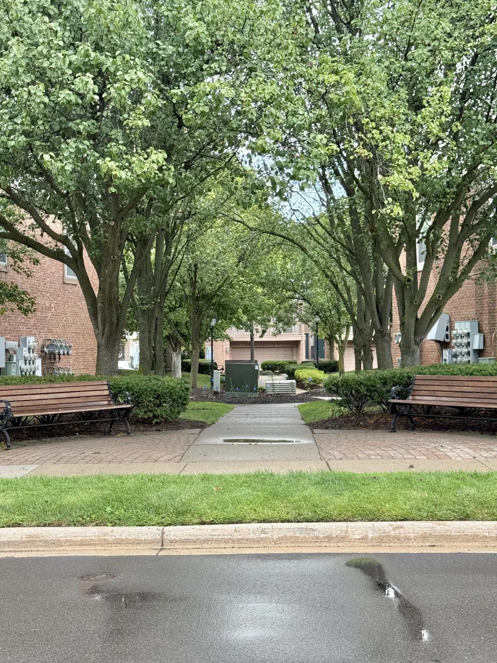2737 Barclay Way Ann Arbor, MI 48105