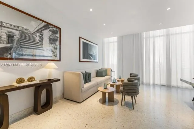 2678 Tigertail Ave #302 Miami, FL 33133