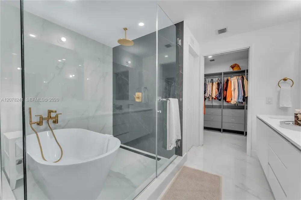 700 NE 24th Street #1405 Miami, FL 33137