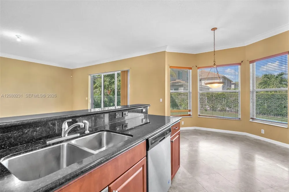9345 Madewood Ct West Palm Beach, FL 33411