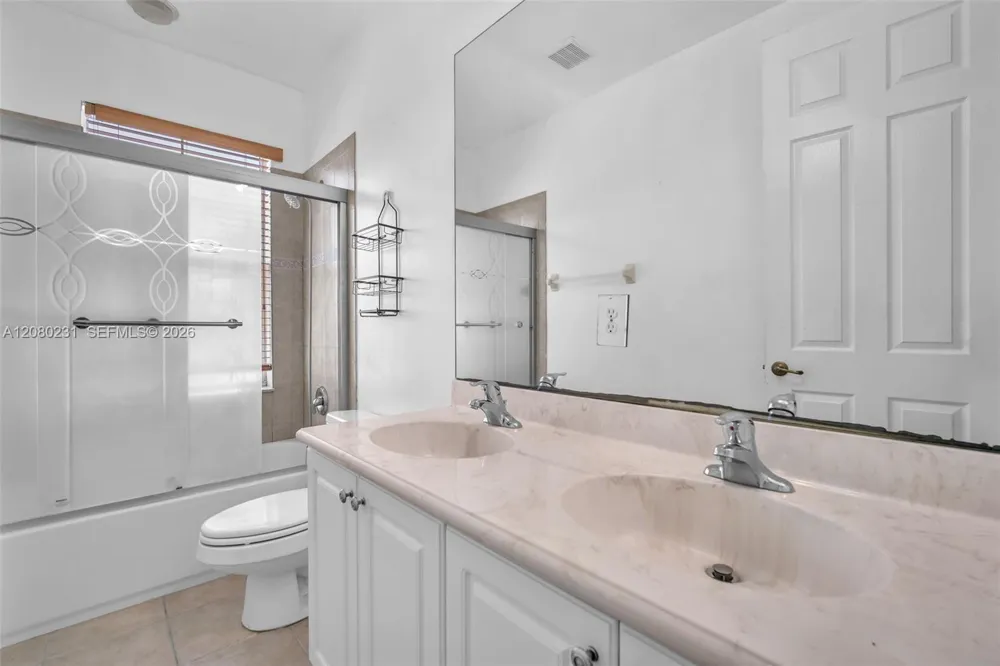 9345 Madewood Ct West Palm Beach, FL 33411