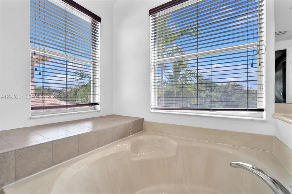 9345 Madewood Ct West Palm Beach, FL 33411