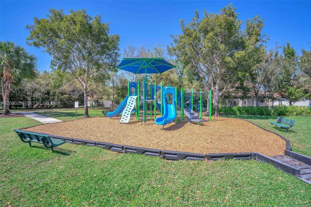 9345 Madewood Ct West Palm Beach, FL 33411