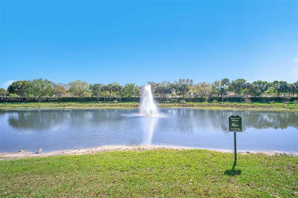 9345 Madewood Ct West Palm Beach, FL 33411