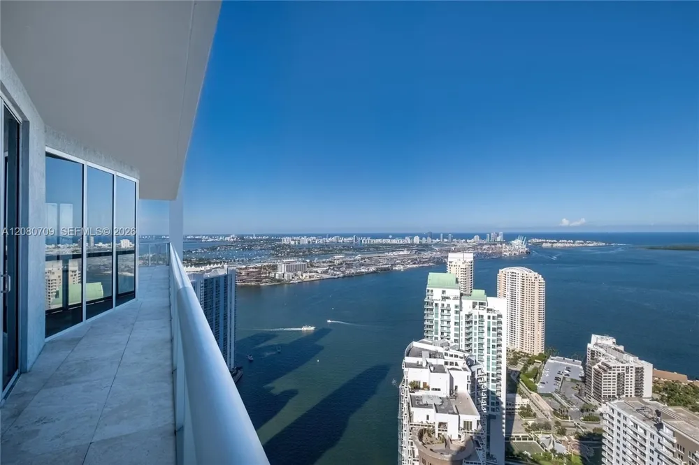 465 Brickell Ave #PH5701 Miami, FL 33131
