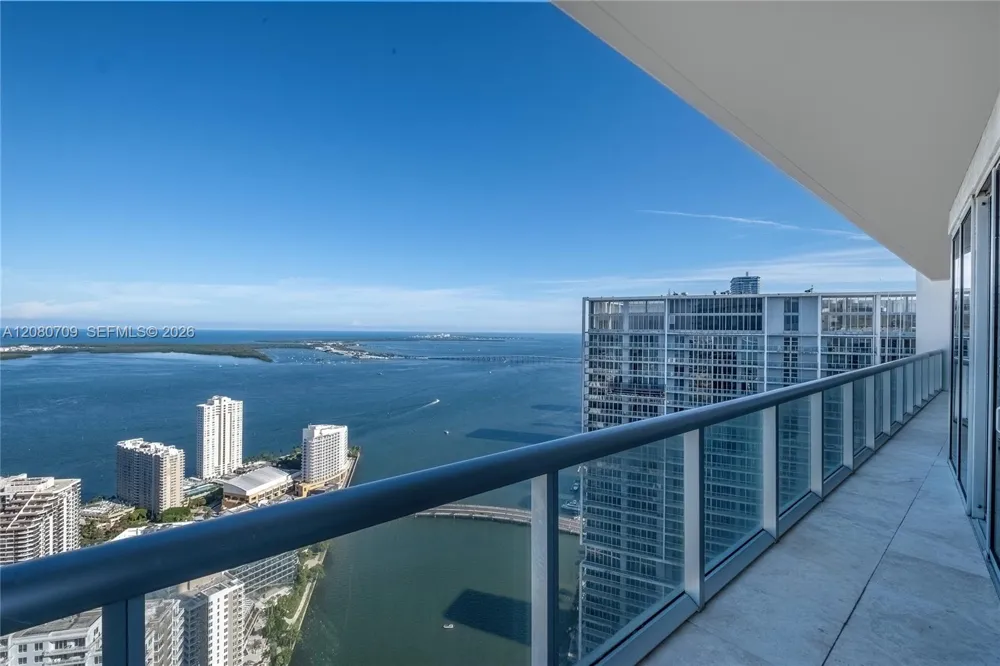 465 Brickell Ave #PH5701 Miami, FL 33131