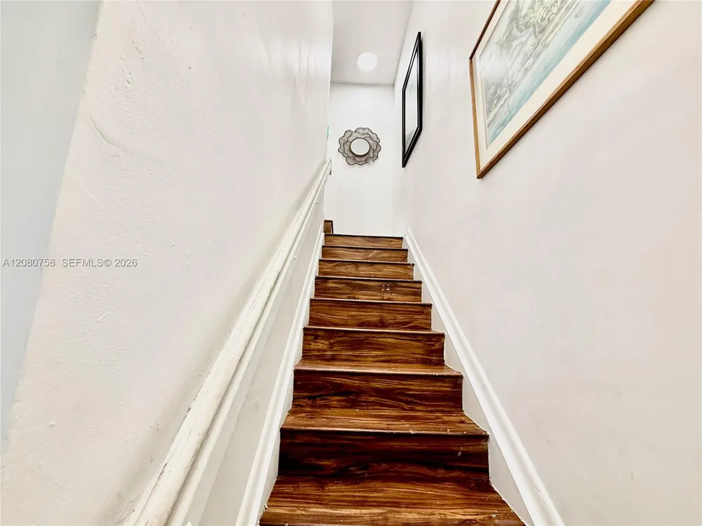 759 NW 70th St #2 Miami, FL 33150