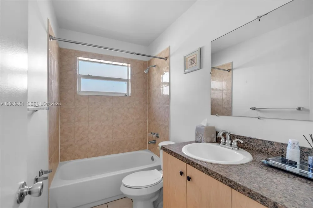 6112 SW 3rd St #2 Margate, FL 33068