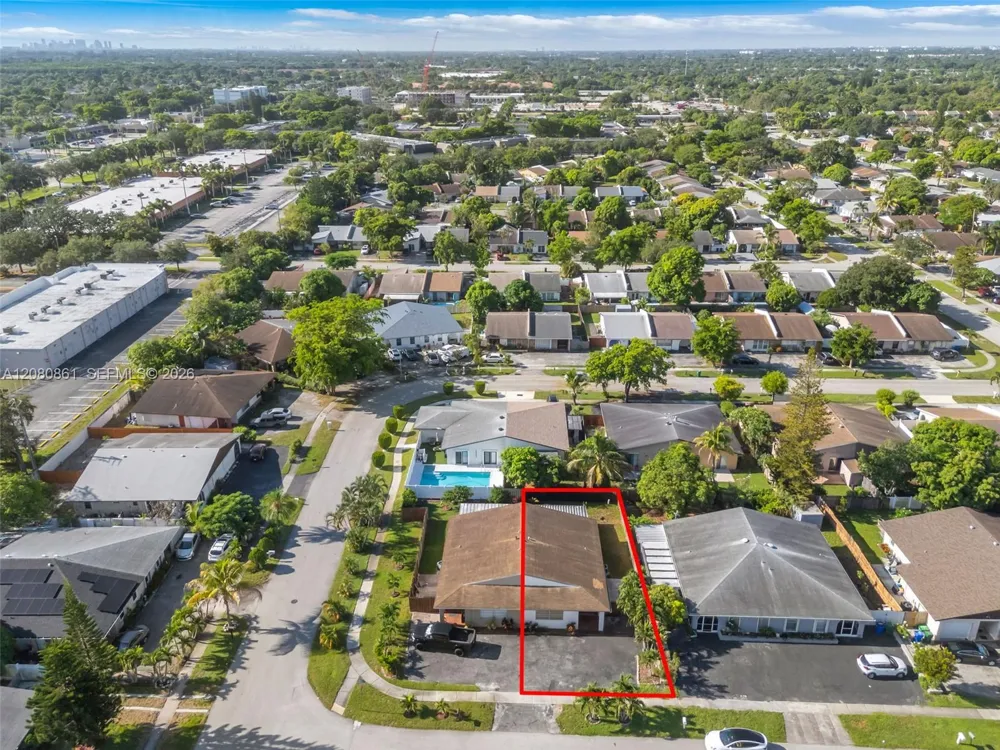 6112 SW 3rd St #2 Margate, FL 33068
