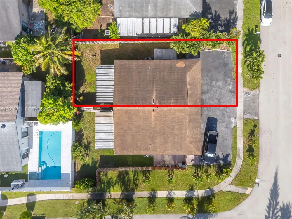 6112 SW 3rd St #2 Margate, FL 33068